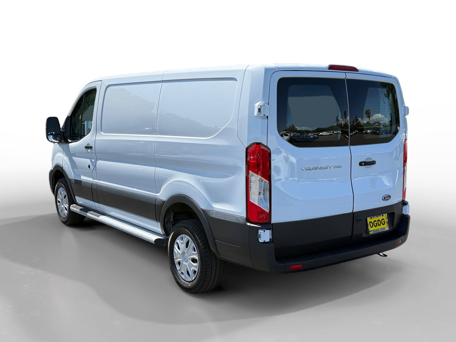 Certified 2025 Ford Transit 250 Low Roof w/ Exterior Upgrade Package RWD image 3