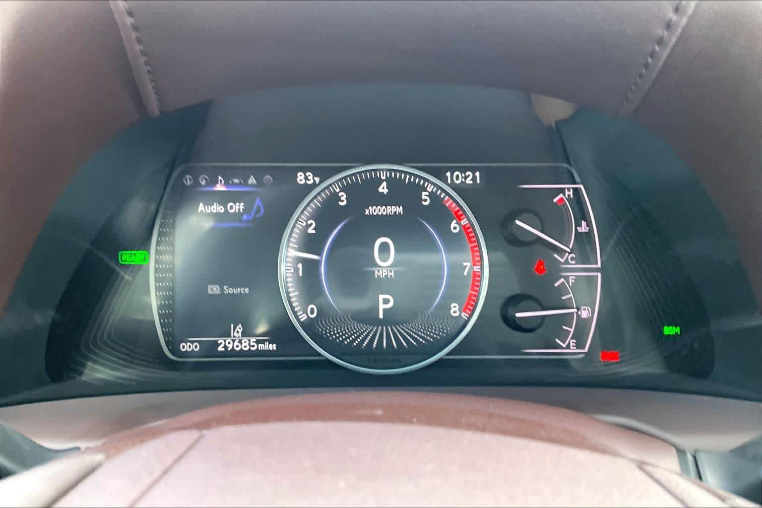 Used 2019 Lexus ES 300h Ultra Luxury w/ Accessory Package 2 FWD image 24
