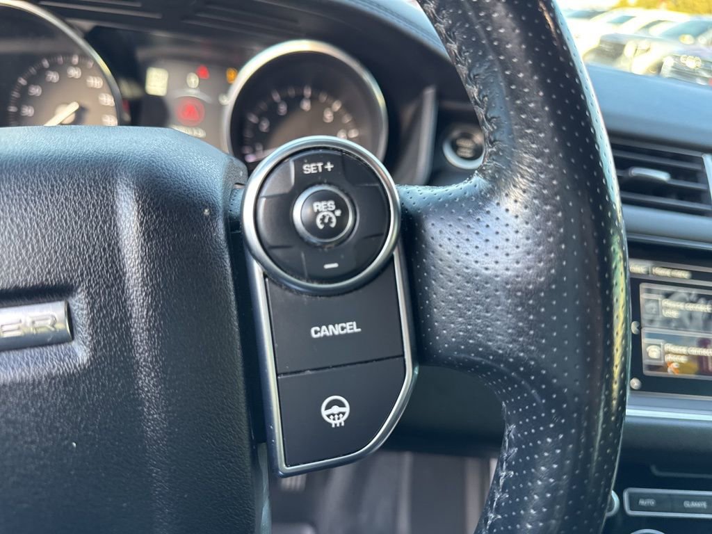 Used 2016 Land Rover Range Rover Sport HSE image 16