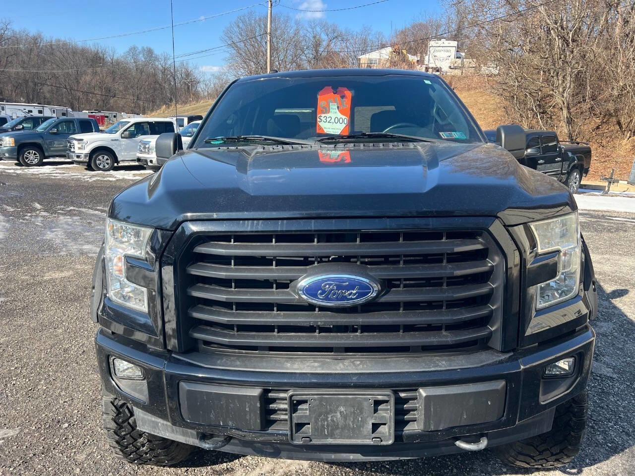 Used 2017 Ford F150 XLT w/ Equipment Group 302A Luxury image 22