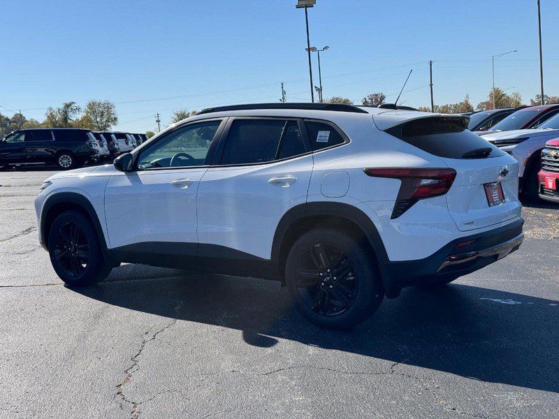 New 2026 Chevrolet Trax ACTIV w/ Sunroof Package image 3