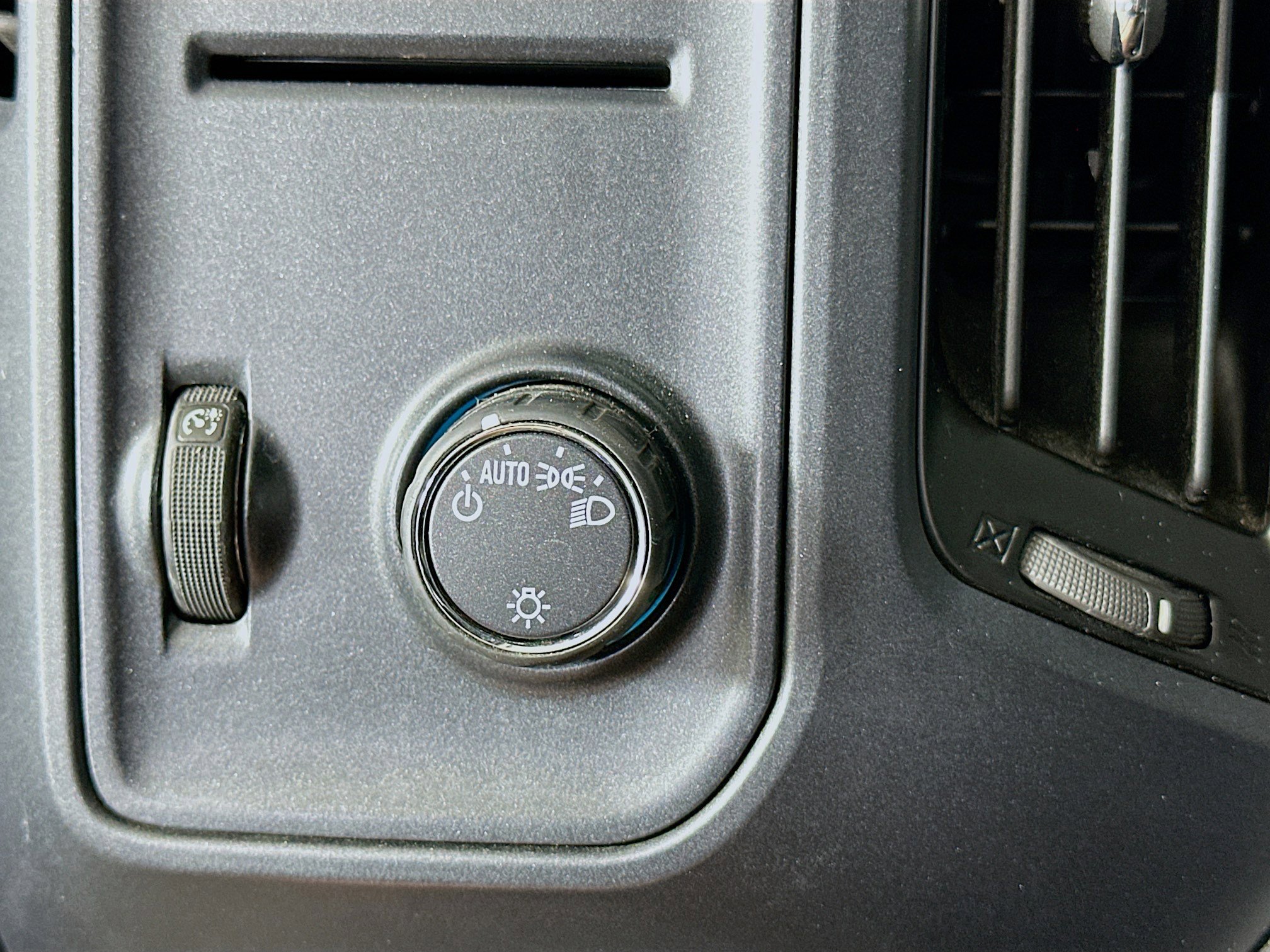 Used 2015 Chevrolet Silverado 1500 W/T w/ Black Out Edition image 16