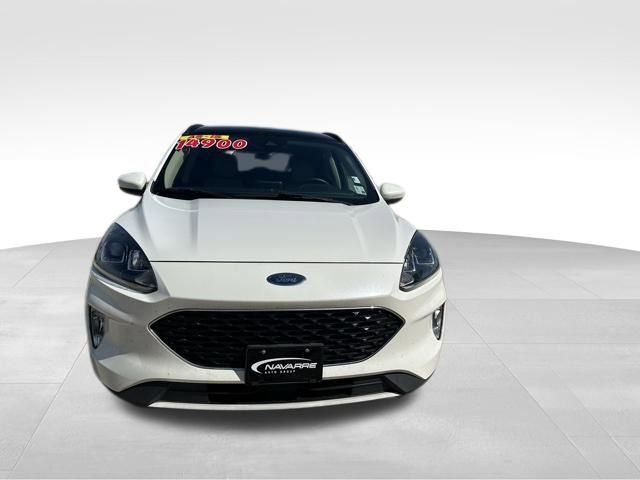 Used 2020 Ford Escape SEL image 3