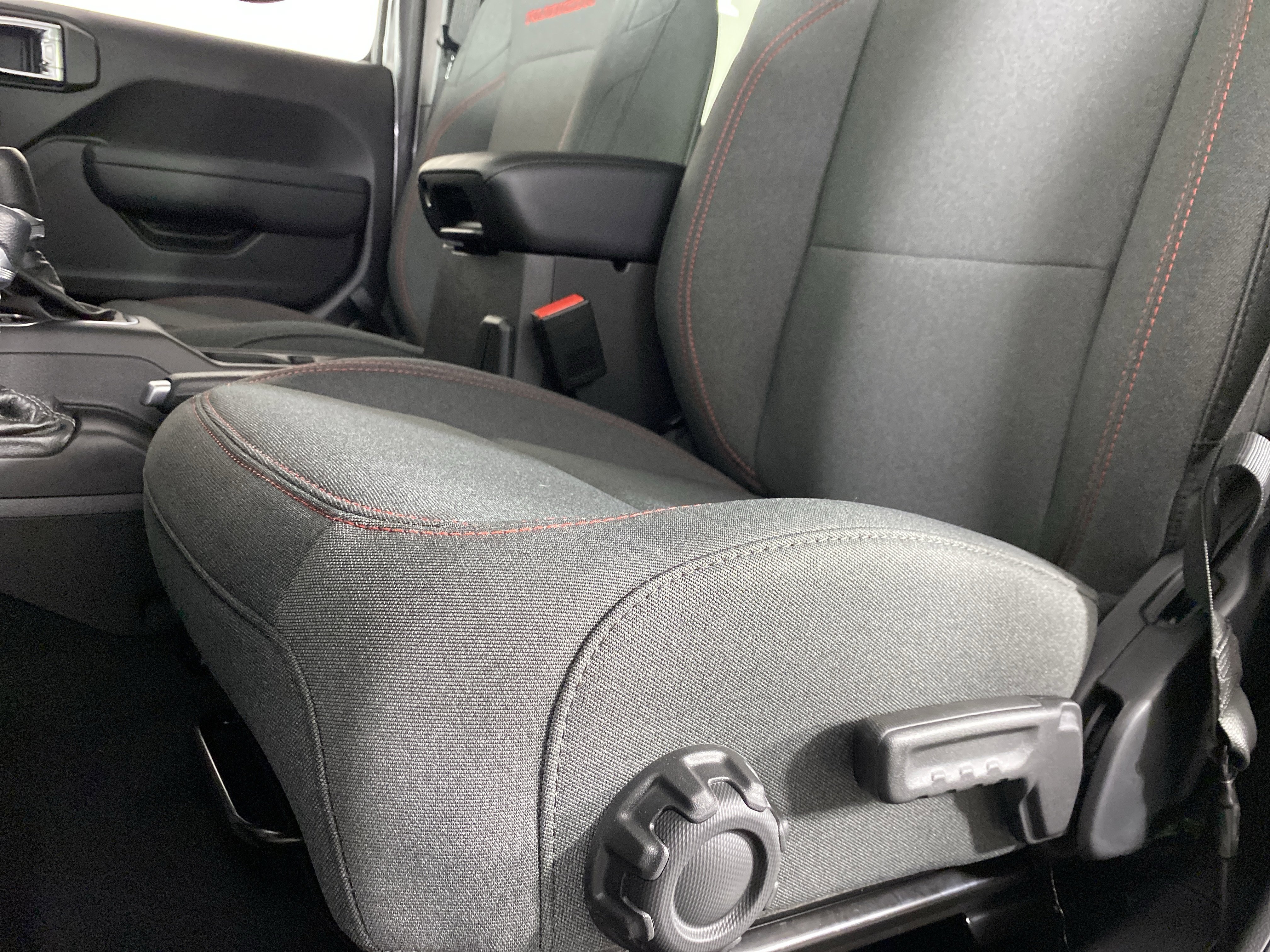 New 2026 Jeep Gladiator Rubicon w/ Steel Power Dome Hood Package image 13