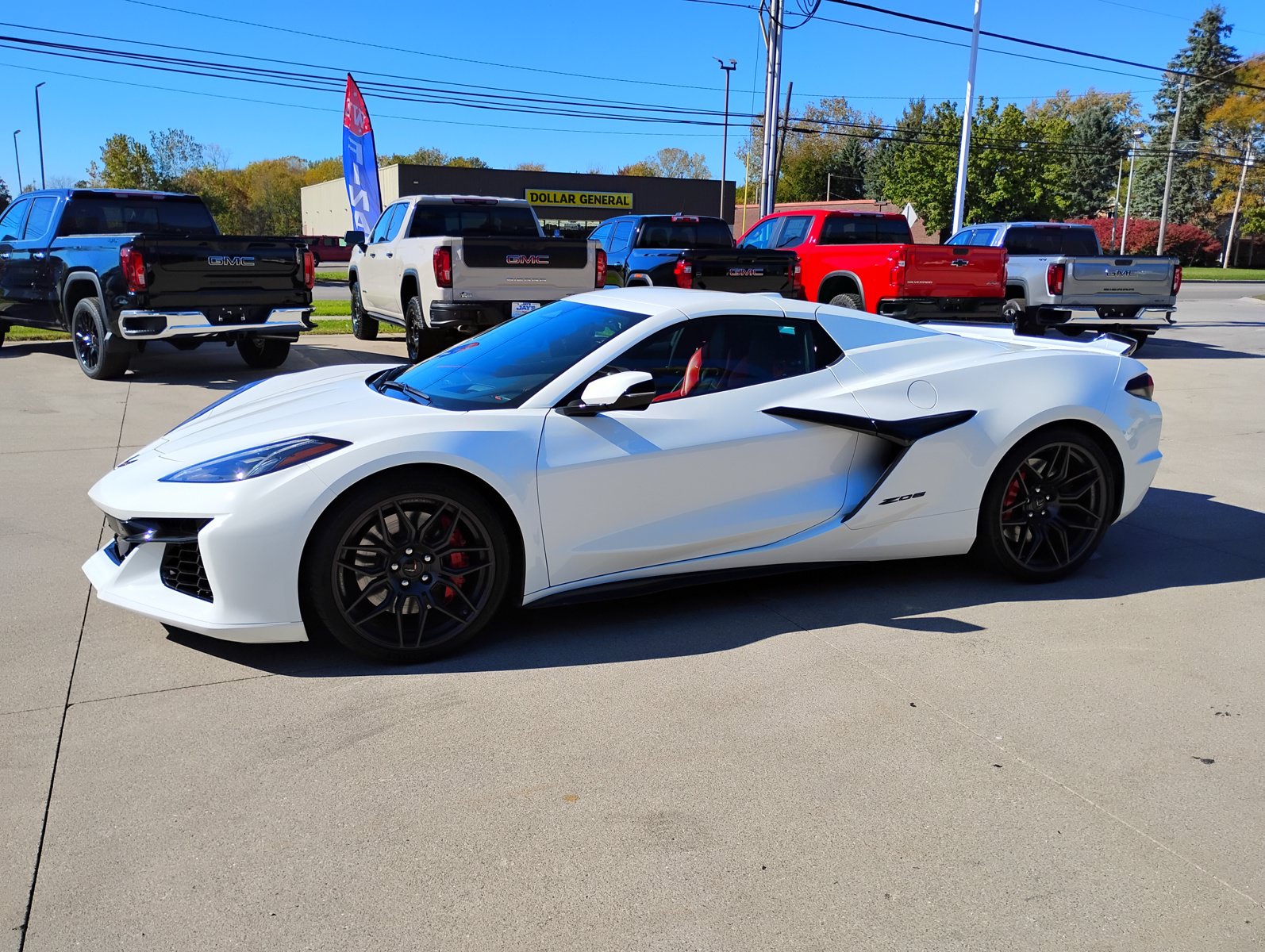 Used 2024 Chevrolet Corvette Z06 w/ Stealth Interior Trim Package RWD image 12