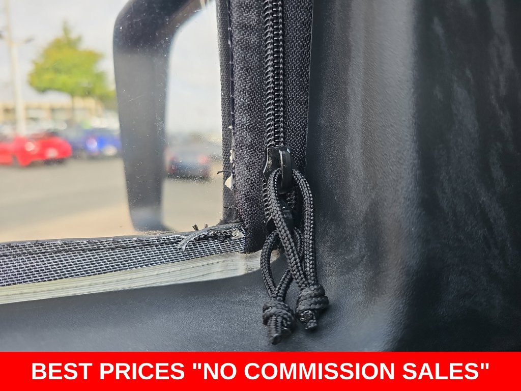 Used 2016 Jeep Wrangler Unlimited Sport w/ Connectivity Group AWD/4WD image 27