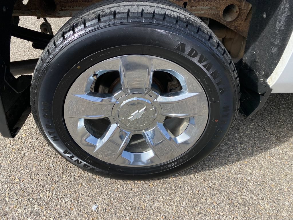 Used 2018 Chevrolet Silverado 1500 LTZ w/ Sport Package AWD/4WD image 29