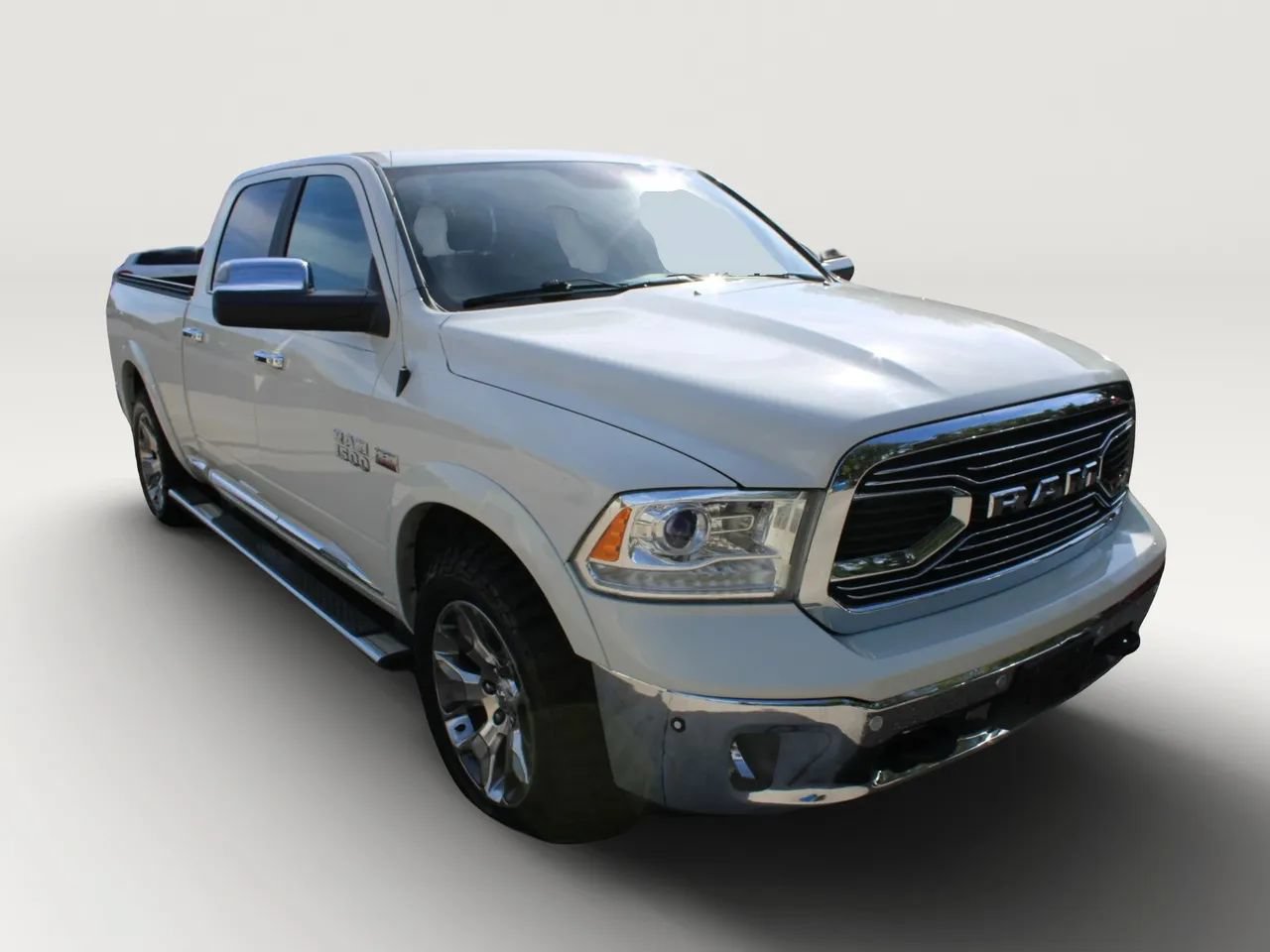 Used 2017 RAM 1500 Limited AWD/4WD image 13
