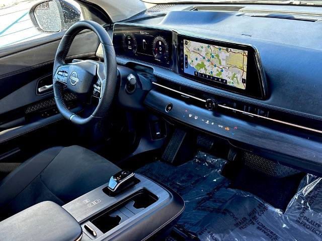 Certified 2024 Nissan Ariya FWD image 28