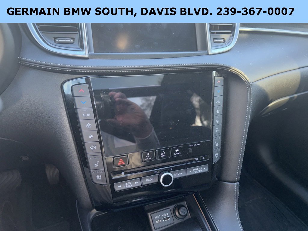Used 2023 INFINITI QX50 Sport image 17