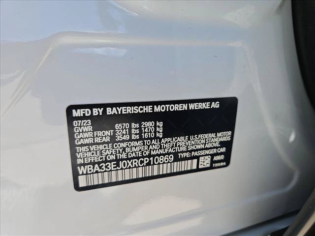 Certified 2024 BMW 760i xDrive w/ Executive Package AWD/4WD image 27