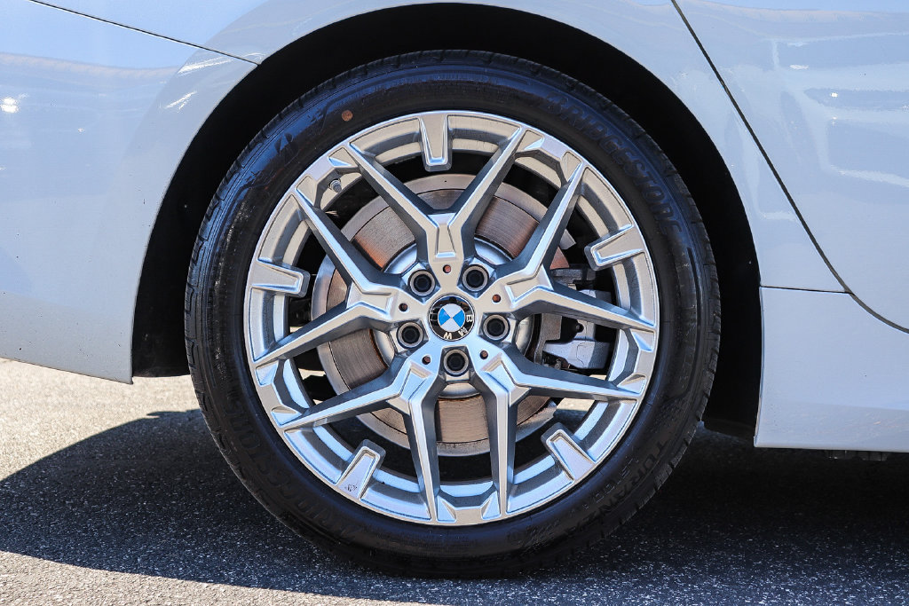 Used 2026 BMW 330i Sedan w/ Premium Package RWD image 8