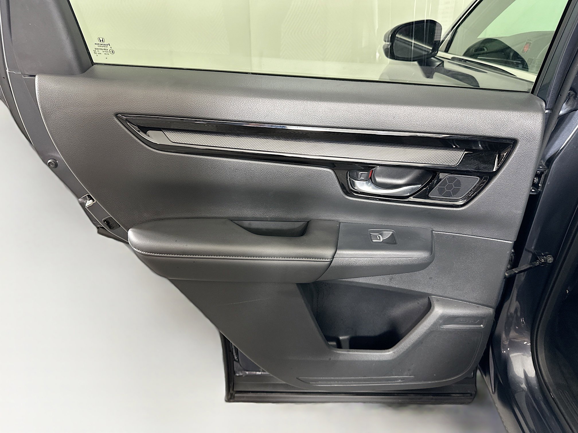 Used 2025 Honda CR-V EX-L image 26