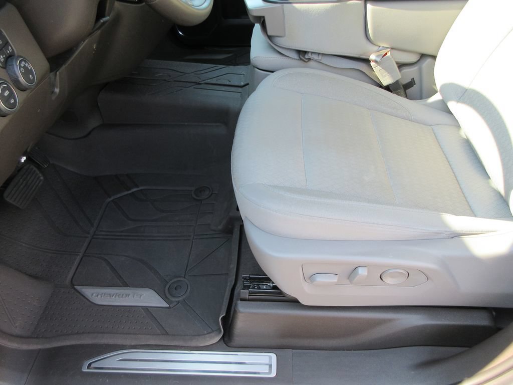 Certified 2023 Chevrolet Silverado 1500 LT AWD/4WD image 24
