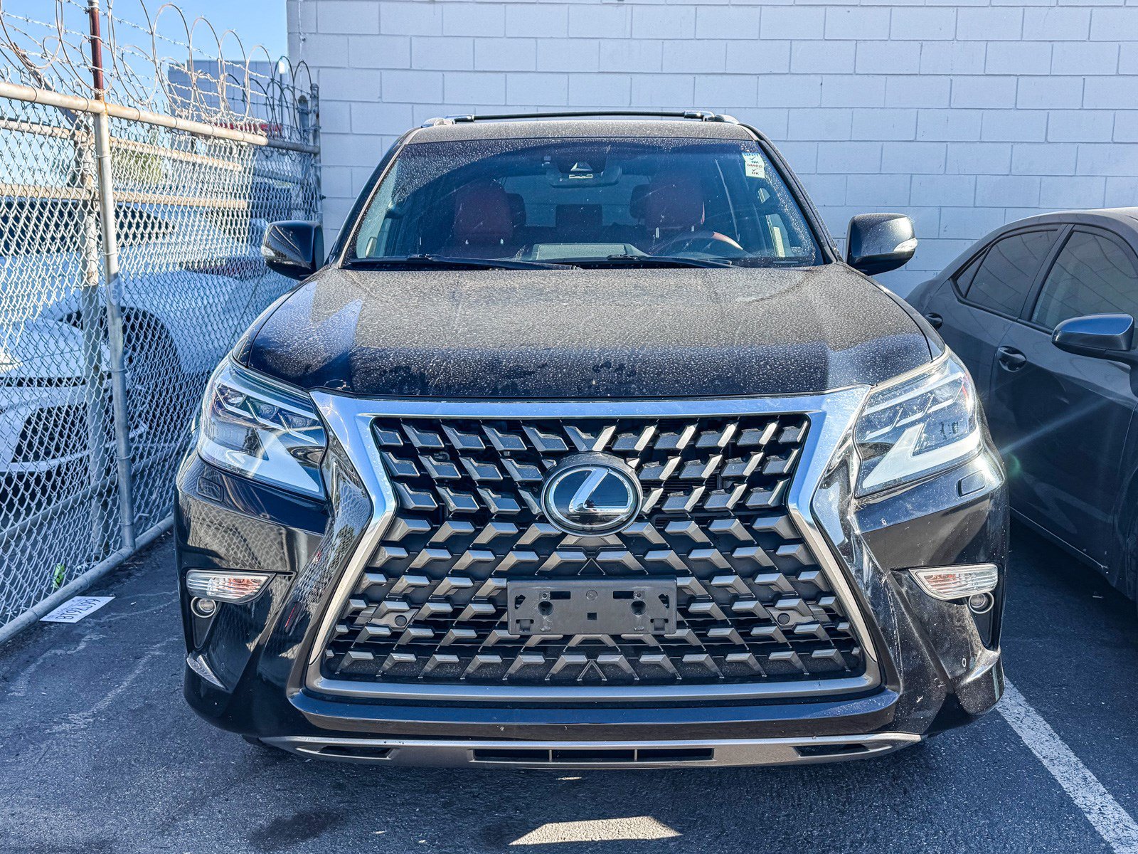 Used 2021 Lexus GX 460 Premium w/ Premium Package AWD/4WD image 2