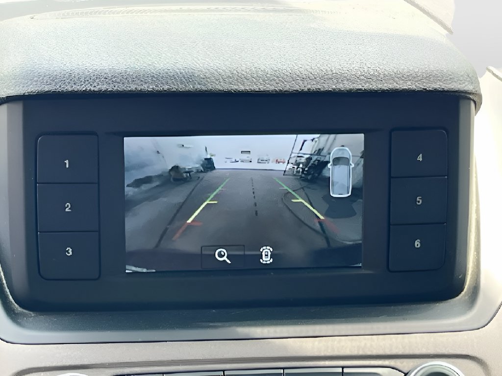 Used 2023 Ford Transit Connect XL FWD image 13