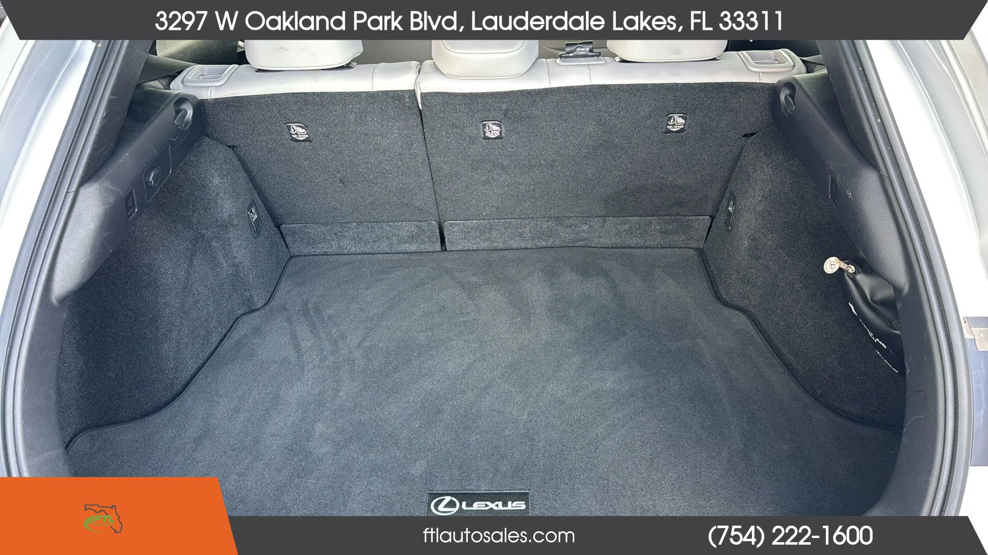 Used 2019 Lexus UX 200 w/ Premium Package FWD image 36