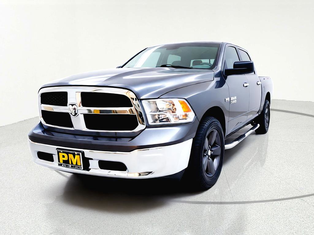 Used 2017 RAM 1500 Classic SLT AWD/4WD image 4