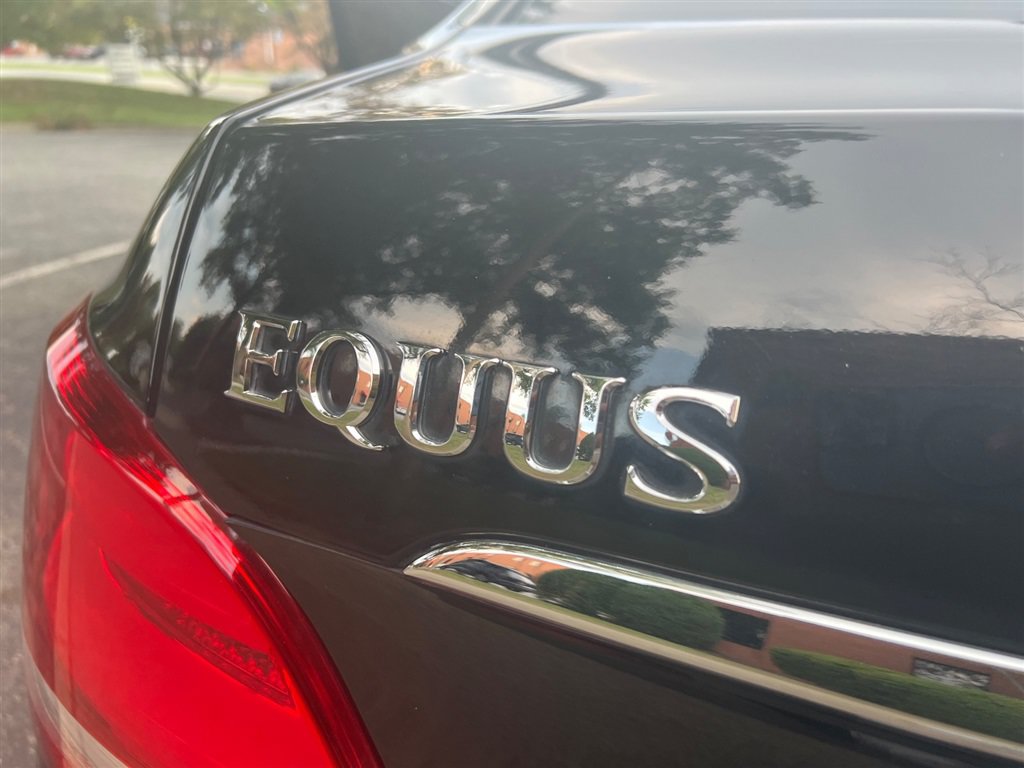 Used 2015 Hyundai Equus Signature RWD image 39