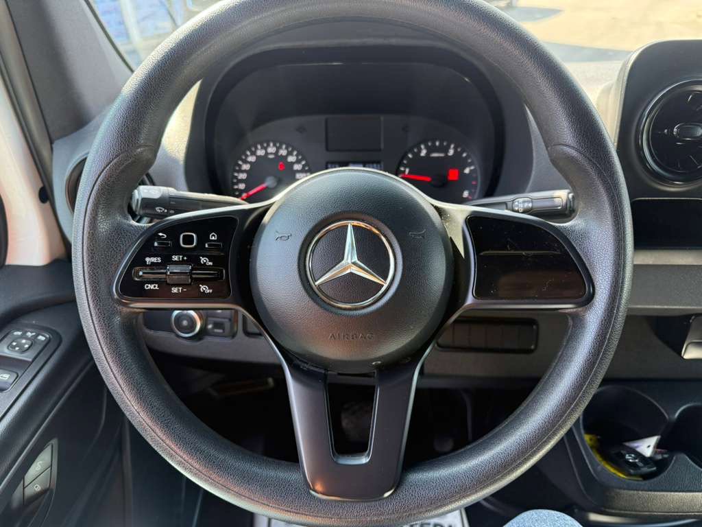 Used 2021 Mercedes-Benz Sprinter 2500 w/ Driver Convenience Package image 8