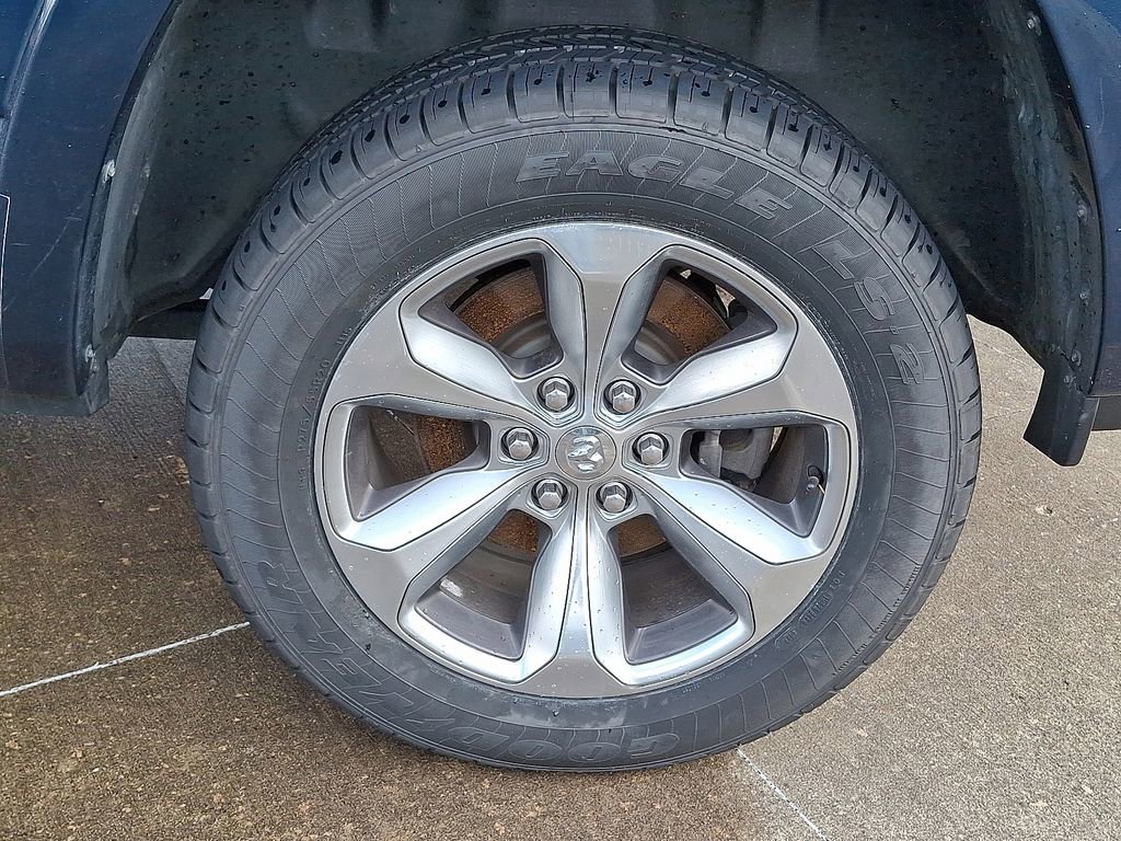 Used 2021 RAM 1500 Limited image 9