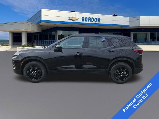 Used 2023 Chevrolet Blazer LT w/ Convenience Package image 2