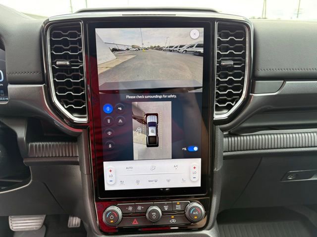 New 2025 Ford Ranger Lariat w/ FX4 Off-Road Package image 18