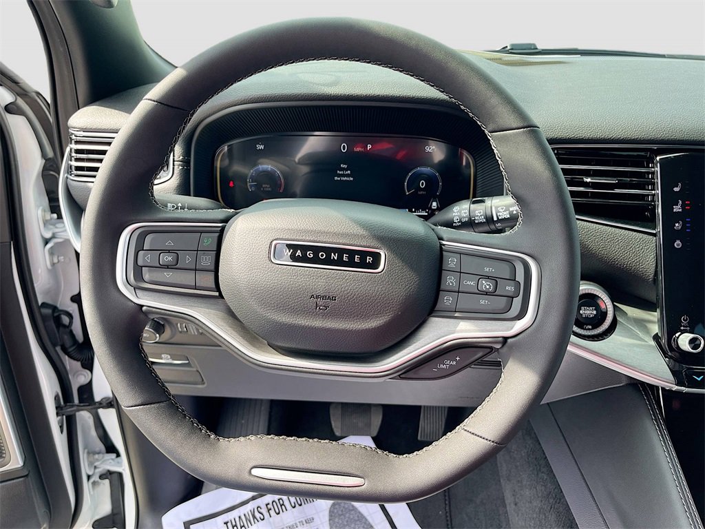 New 2025 Jeep Wagoneer L Series II w/ Premium Group I image 17