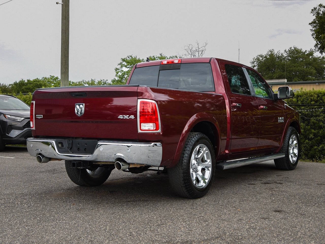 Used 2016 RAM 1500 Laramie w/ Convenience Group AWD/4WD image 7