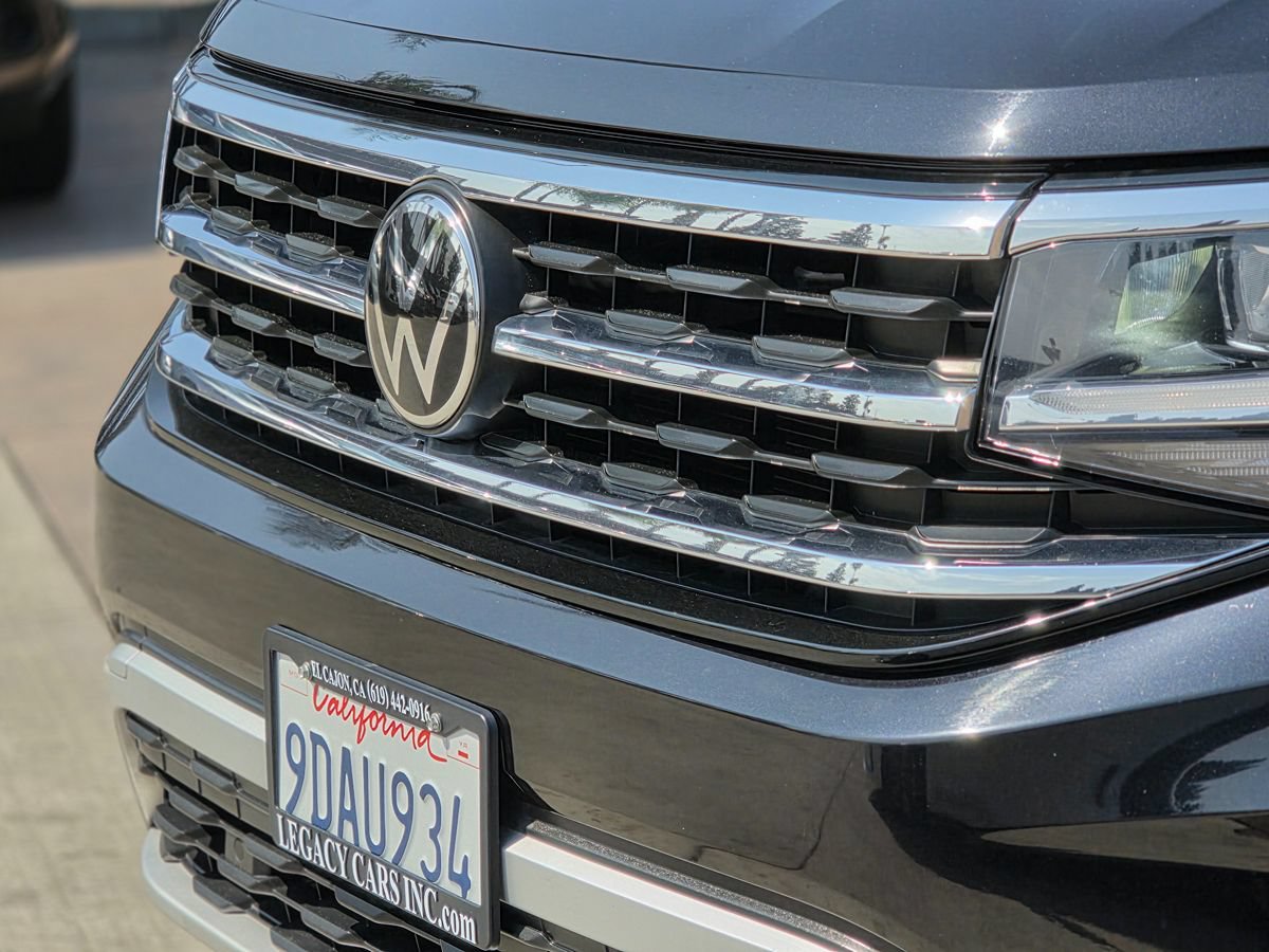 Used 2023 Volkswagen Atlas Cross Sport SE FWD image 7