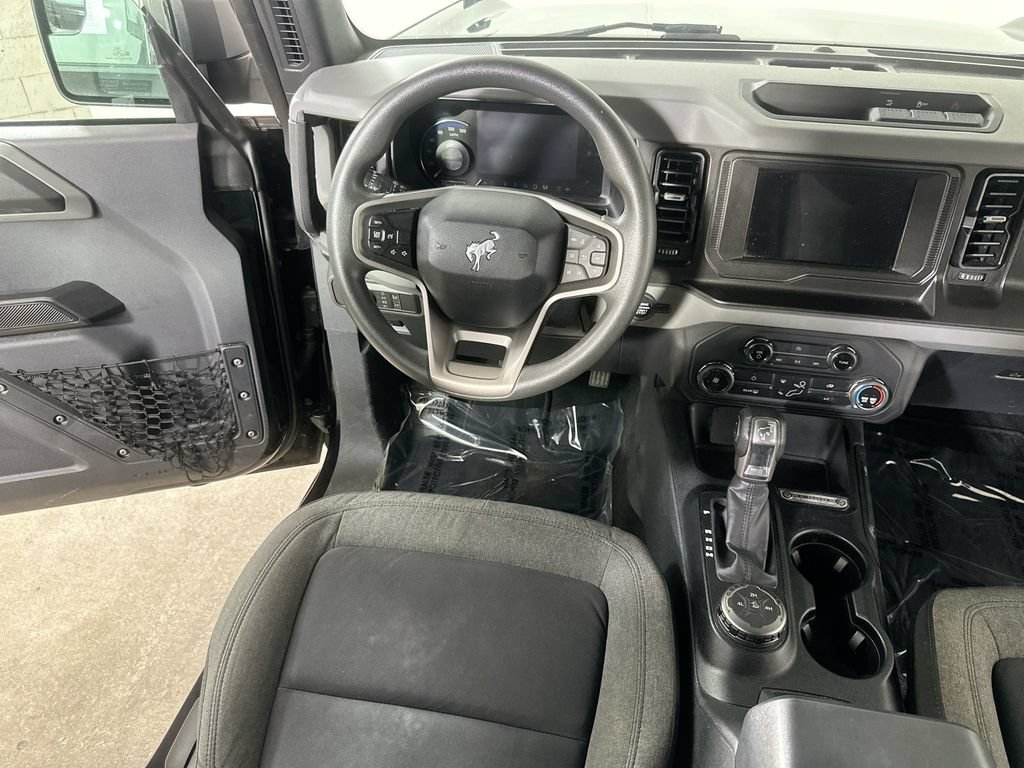 Used 2021 Ford Bronco 4-Door AWD/4WD image 17