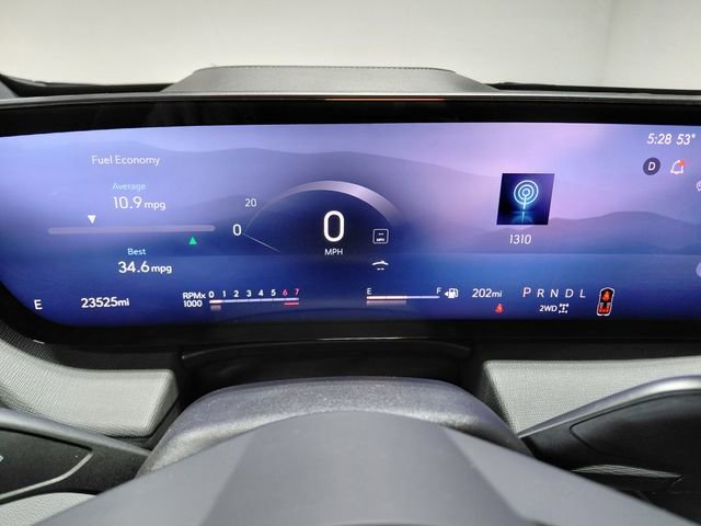 Used 2025 Buick Enclave Preferred image 29