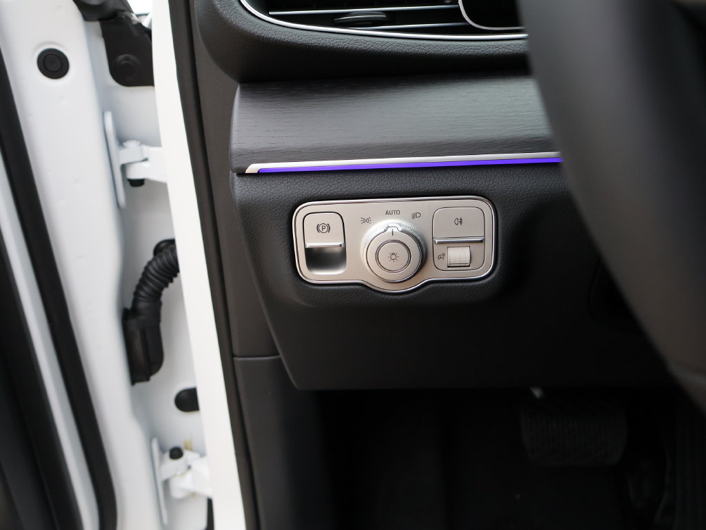 New 2026 Mercedes-Benz GLE 450 4MATIC image 35