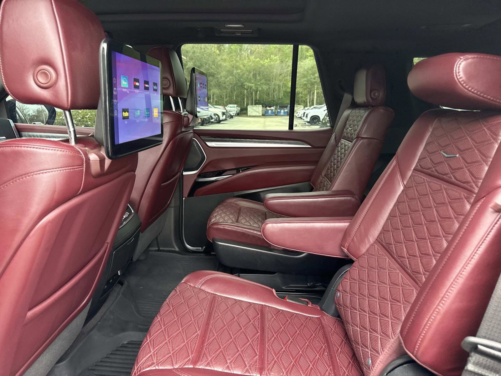 Certified 2025 Cadillac Escalade Sport w/ Touring Package AWD/4WD image 16
