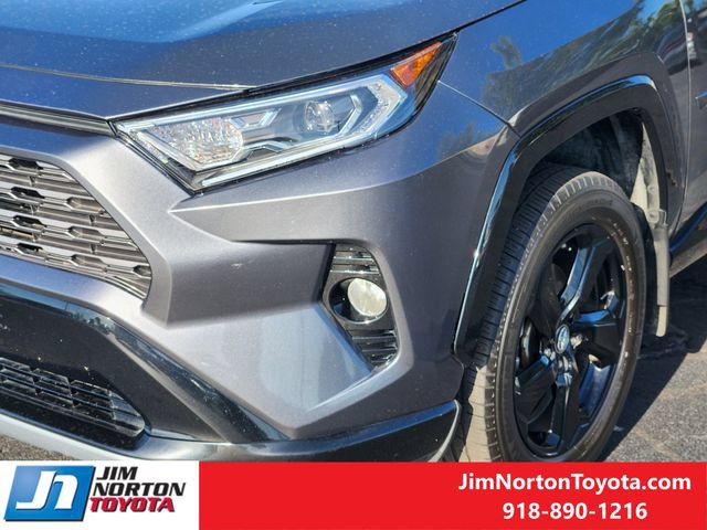 Used 2019 Toyota RAV4 XSE AWD/4WD image 10