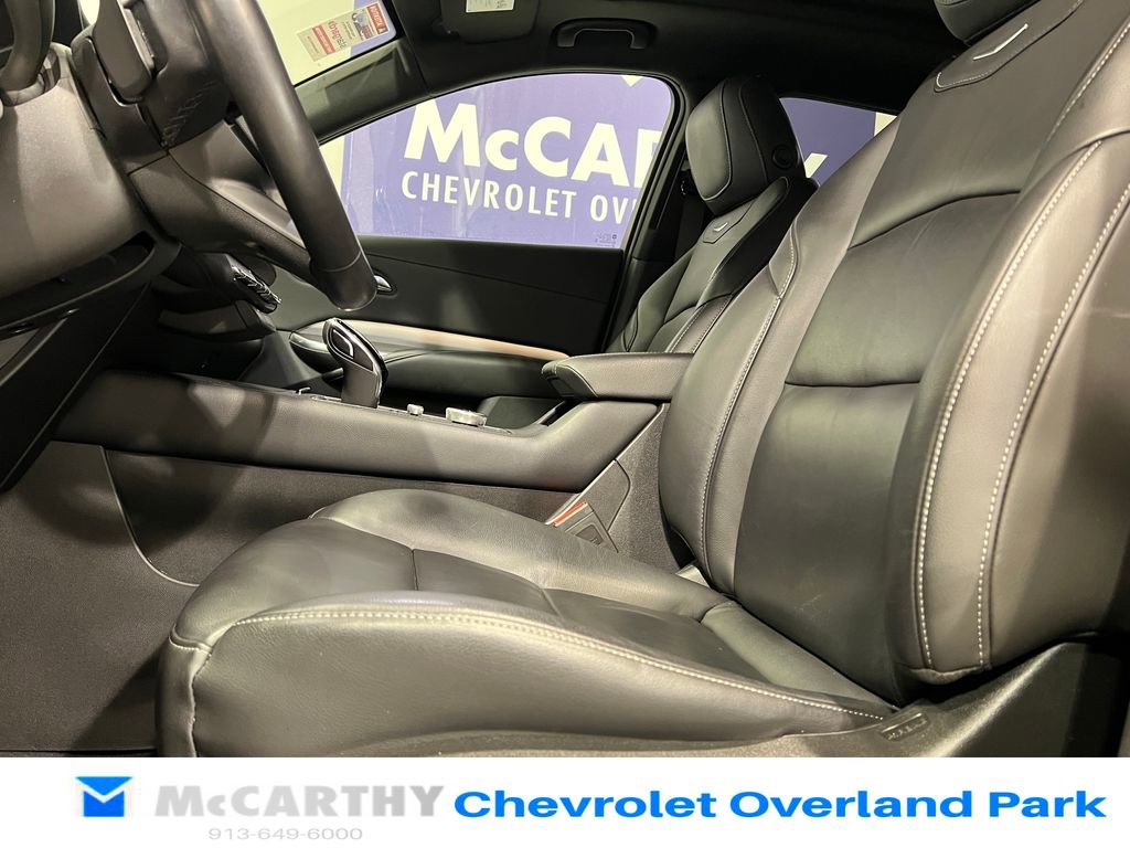 Used 2021 Cadillac XT4 Premium Luxury w/ Cold Weather Package image 30