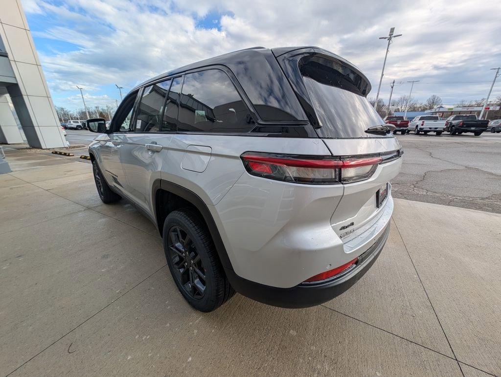New 2025 Jeep Grand Cherokee Limited image 6