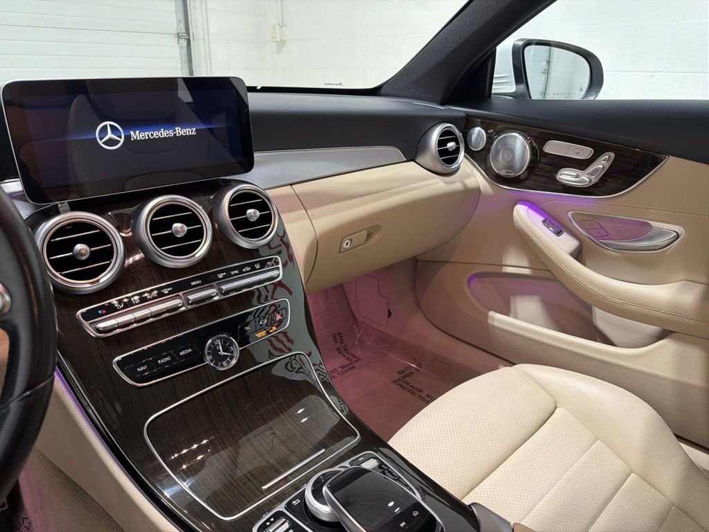Used 2020 Mercedes-Benz C 300 4MATIC Coupe w/ AMG Line image 18