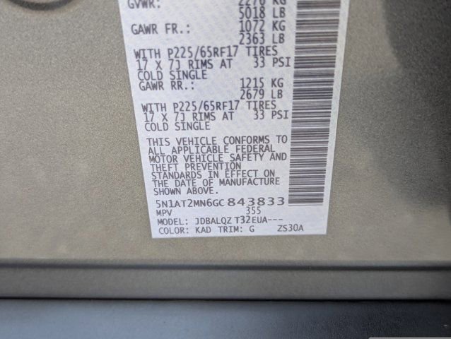 Used 2016 Nissan Rogue SV w/ SV Family Package FWD image 62