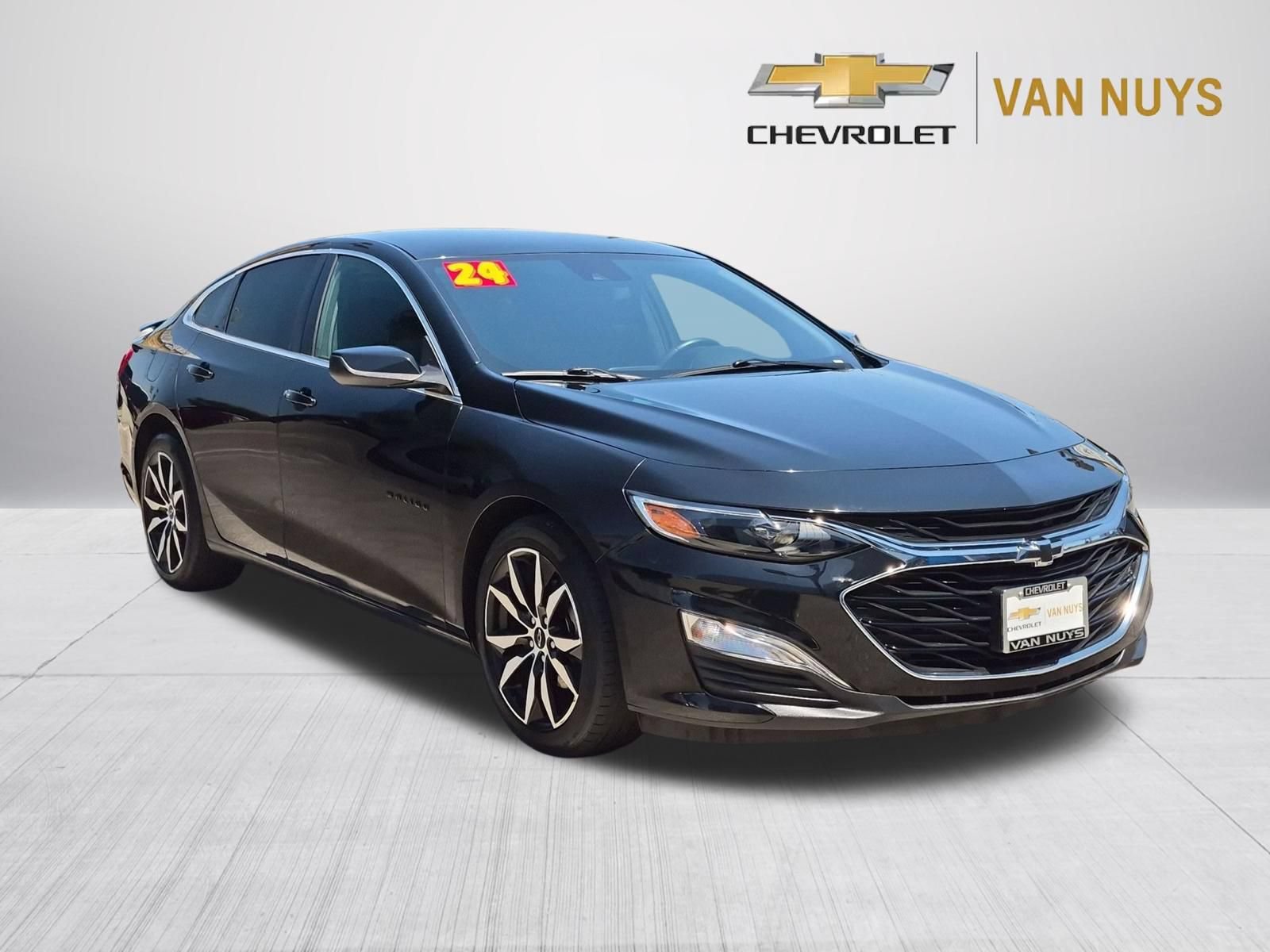 Used 2024 Chevrolet Malibu RS FWD image 3