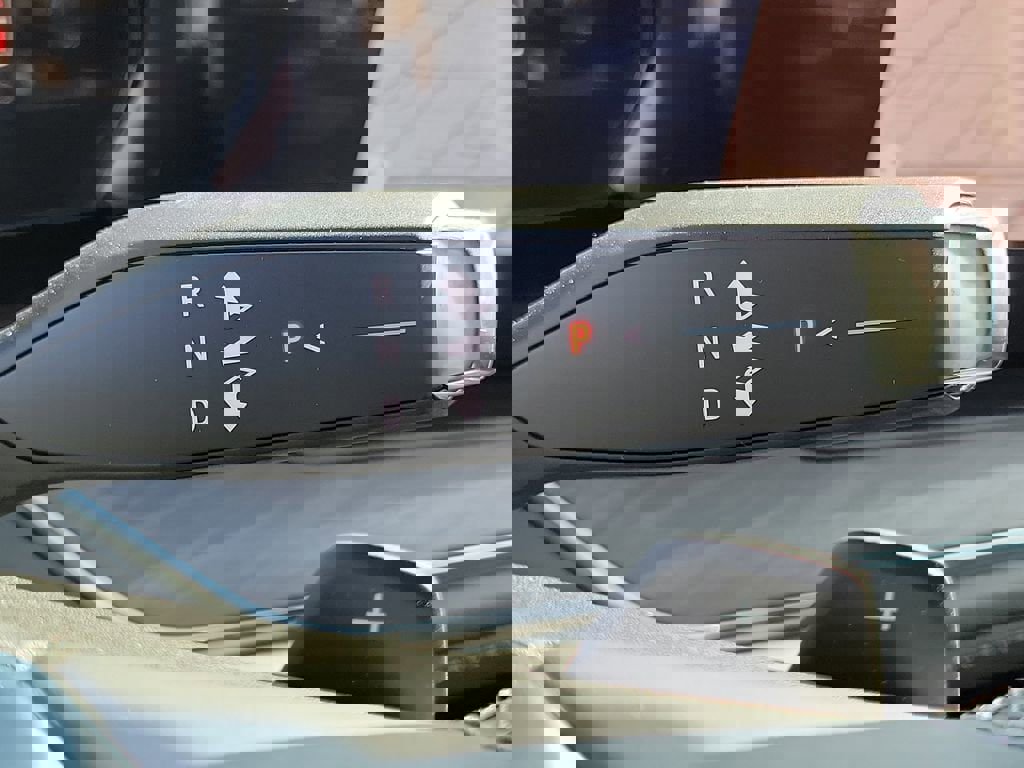 New 2026 Chevrolet Suburban LS image 12