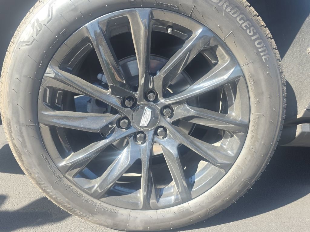 Used 2021 Cadillac Escalade ESV Sport Platinum w/ LPO, ONYX Package image 14