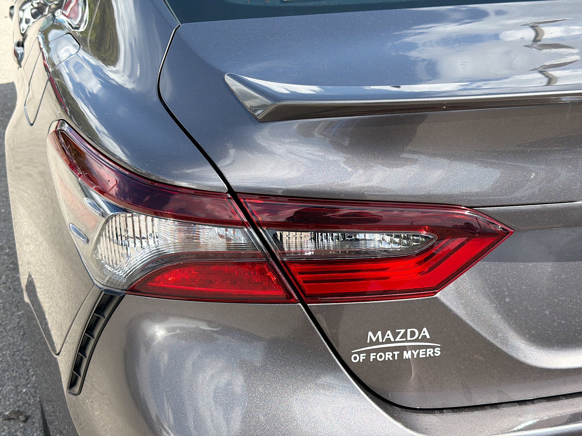 Used 2024 Toyota Camry SE w/ Cold Weather Package image 10