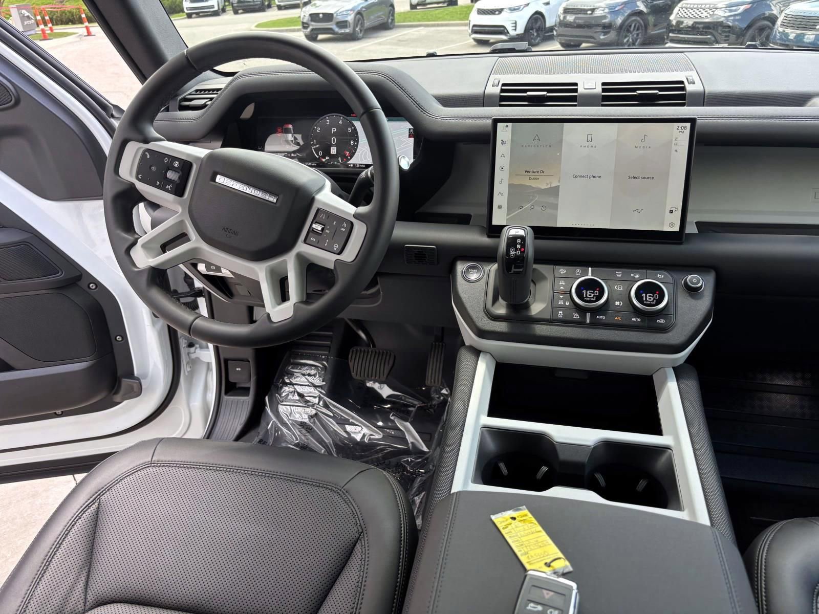 Used 2025 Land Rover Defender 110 S AWD/4WD image 24