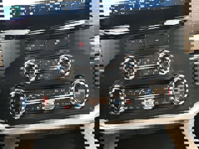 Used 2024 Ford Expedition Max Limited RWD image 14