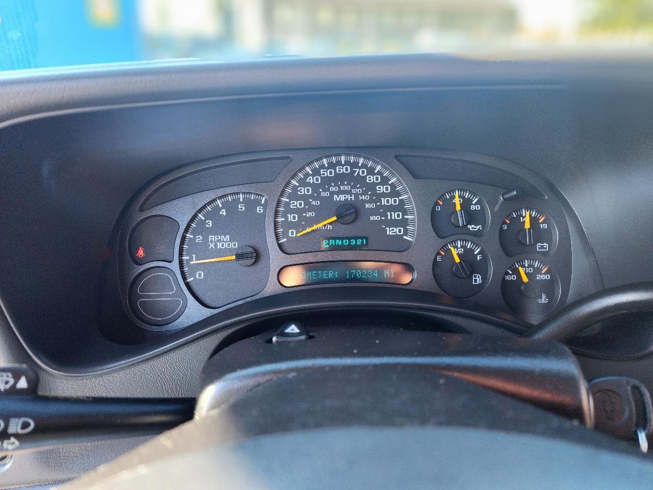 Used 2004 Chevrolet Avalanche Z71 w/ Sun And Sound Package image 18