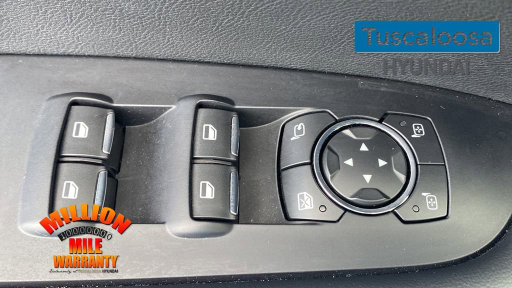 Used 2022 Lincoln Nautilus Reserve w/ Equipment Group 201A image 14