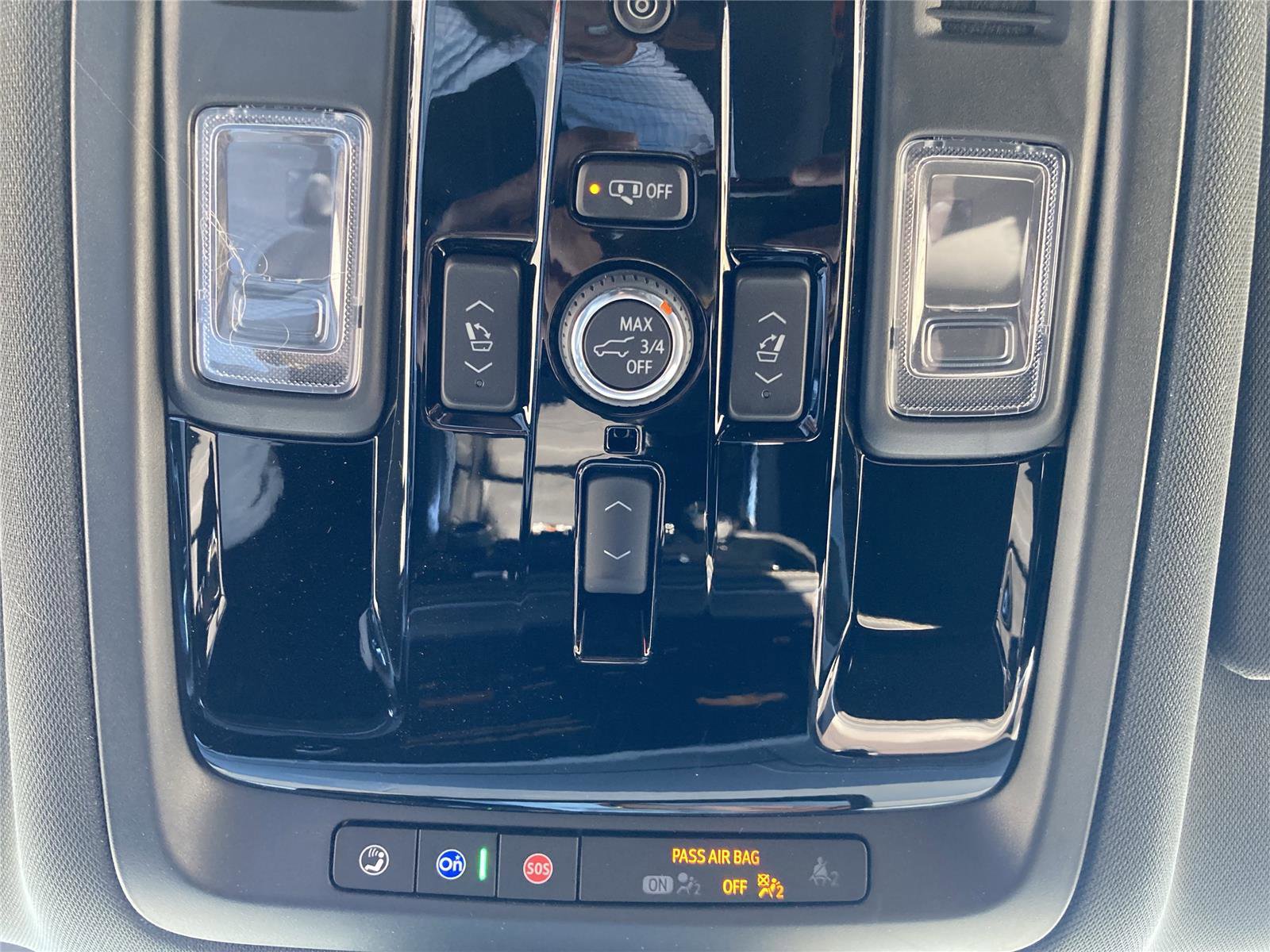 New 2026 Chevrolet Suburban Premier image 21