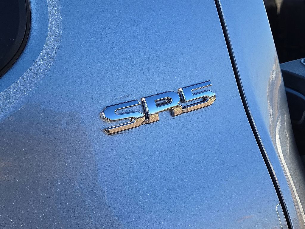 Used 2025 Toyota Tacoma SR5 image 12