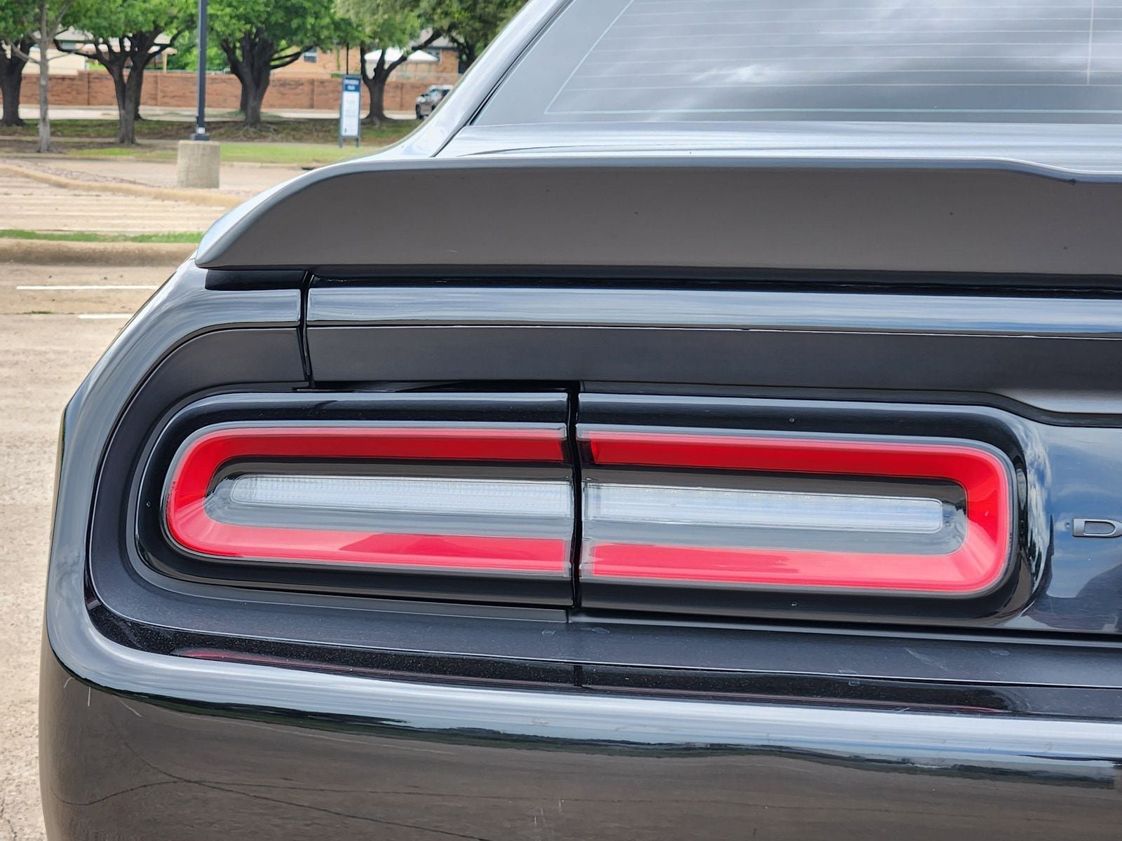 Used 2021 Dodge Challenger R/T w/ Performance Handling Group RWD image 15